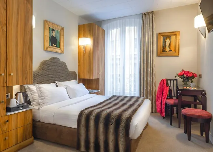 デラヴィーニュ ホテル