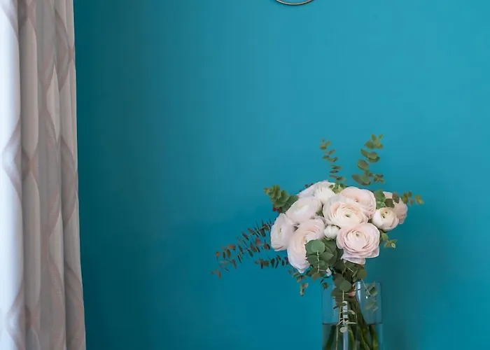 デラヴィーニュ パリ