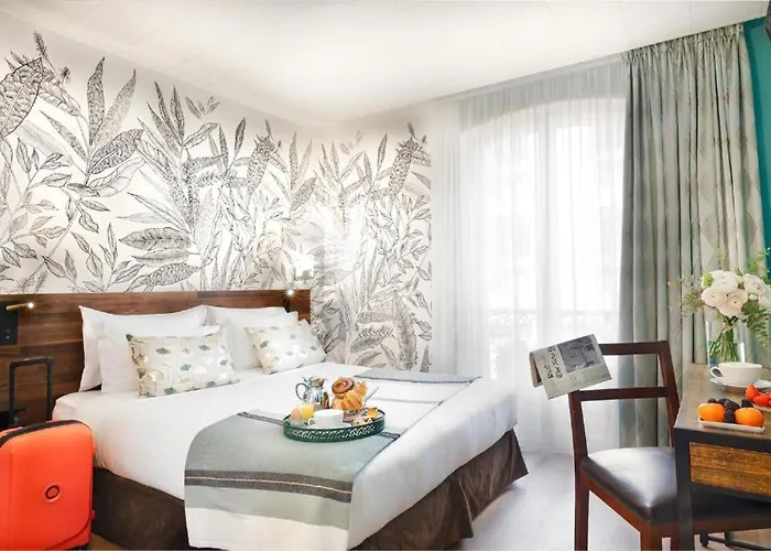 デラヴィーニュ ホテル パリ