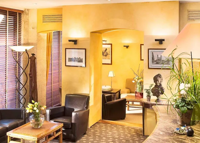 ホテル デラヴィーニュ