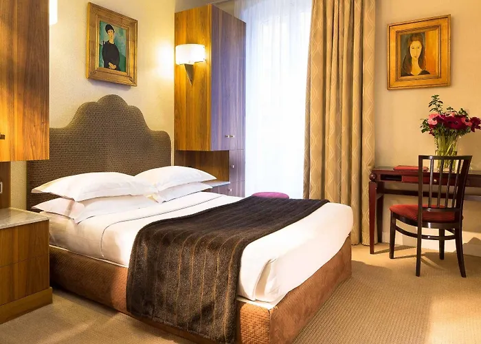 デラヴィーニュ ホテル 3*