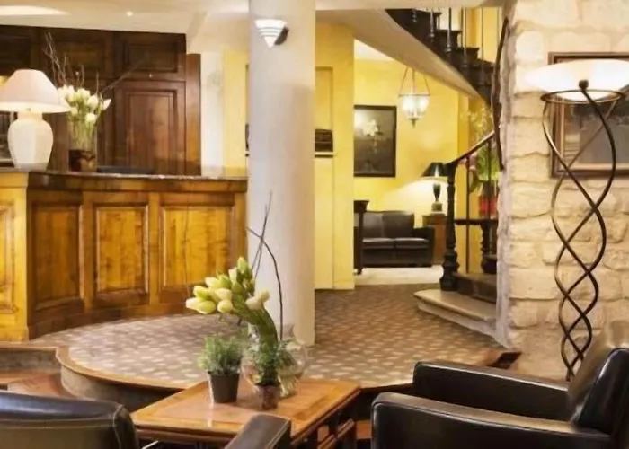 デラヴィーニュ ホテル