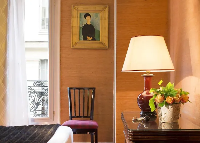 デラヴィーニュ 3*