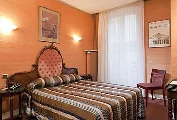 デラヴィーニュ