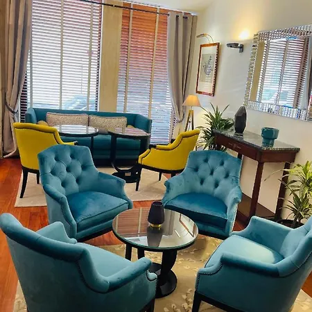 호텔 드라비뉴 3*